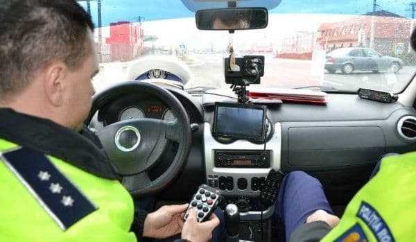 Vitezomanii în atenţia poliţiştilor botoșăneni! Peste 25 de sancţiuni contravenţionale aplicate în trei zile