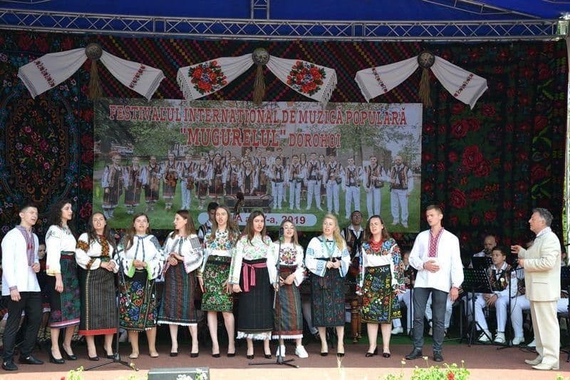 Aspecte din cadrul Festivalului Internațional „Mugurelul” 2019 vor fi difuzate la TVR3. Vezi detalii!