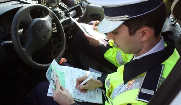 Veşti bune pentru toţi şoferii! Decizie de ultimă oră cu privire la amenzi