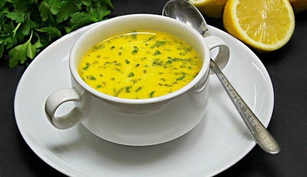 Ciorbă de pui a la 'grec