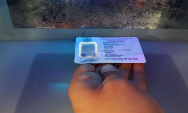 Permis de conducere fals, descoperit la controlul de frontieră