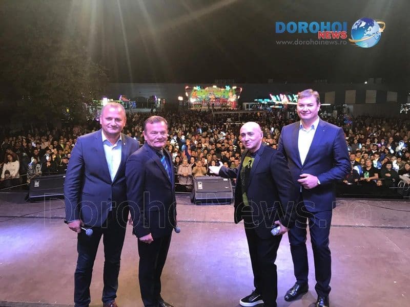 „La Mulți Ani, dorohoieni!” - Oficialități locale și județene prezente la Zilele Municipiului Dorohoi 2019 - FOTO