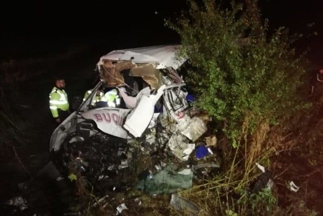Accident deosebit de grav! 10 oameni au murit și 7 au fost răniți în Ialomița