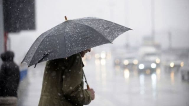 Vreme închisă și ploi în toată țara. Vezi prognoza pentru următoarele zile