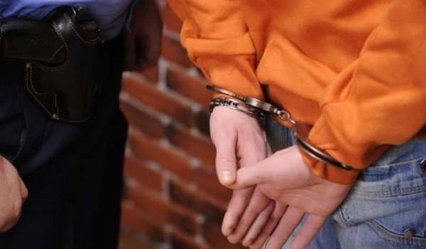 Botoșănean condamnat la doi ani de închisoare pentru lovire și alte violenţe