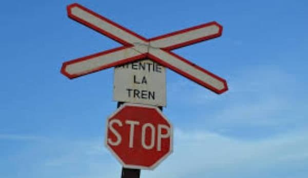 „Atenție la Tren” - Amplă operațiune a Poliției la trecerile la nivel cu calea ferată