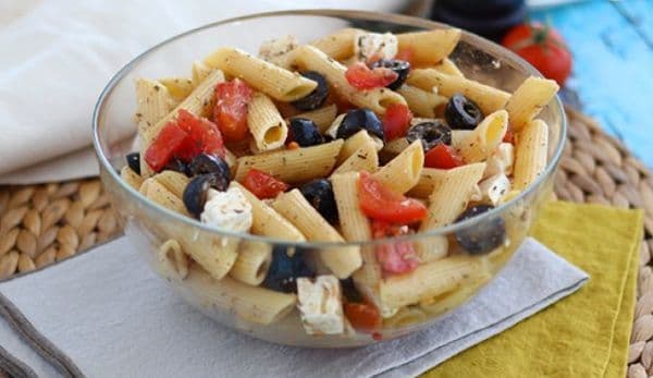 Salată de paste - simplă și rapidă