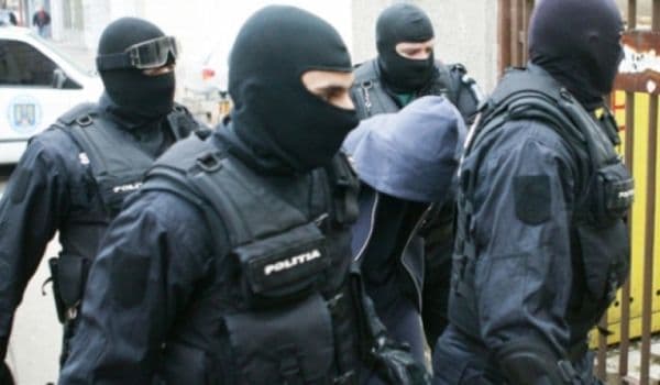 Percheziții și arestări: Patru bărbaţi din Brăieşti şi Leorda arestaţi preventiv