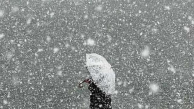 Ninsori și temperaturi scăzute în toată țara. Cum va fi vremea de Revelion