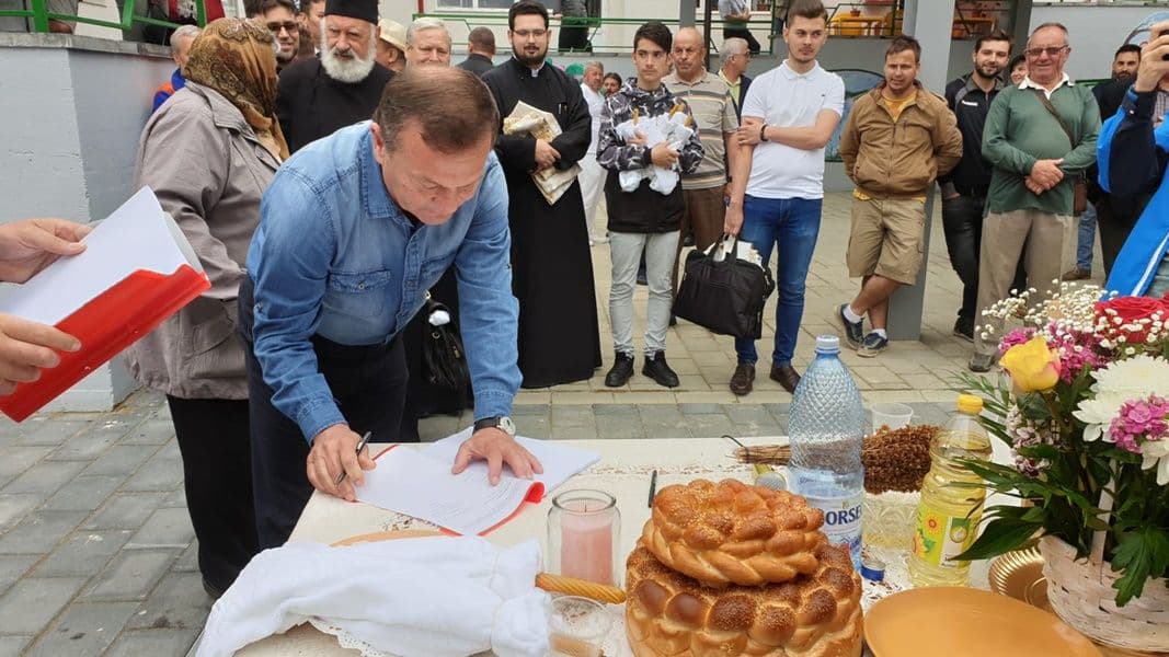 inaugurare piata 15