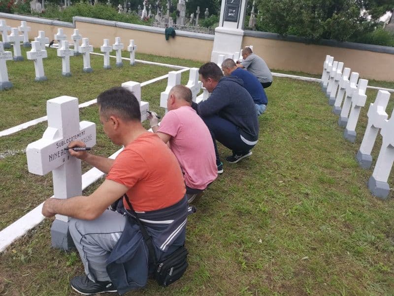 cimitir eroi 002