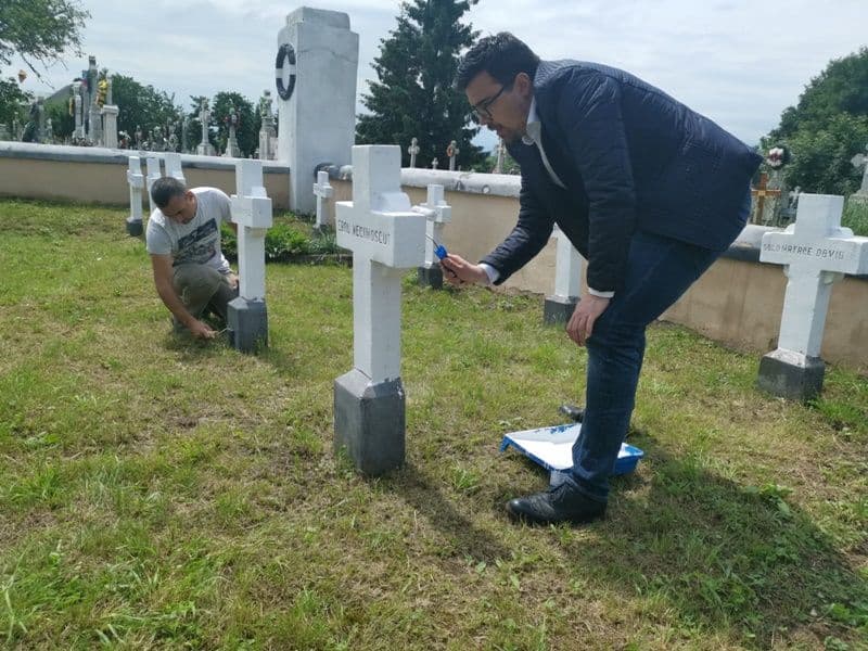 cimitir eroi 005