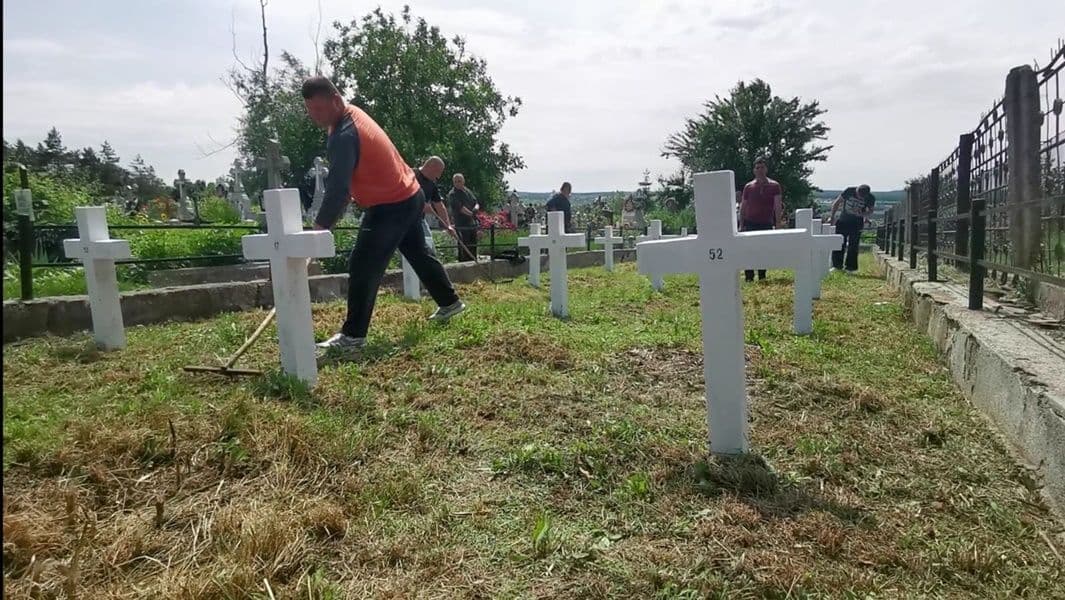 cimitir eroi 012