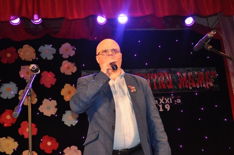 Flori pentru mama 2019_modern_ (1)