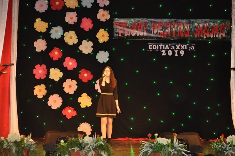 Flori pentru mama 2019_modern_ (15)