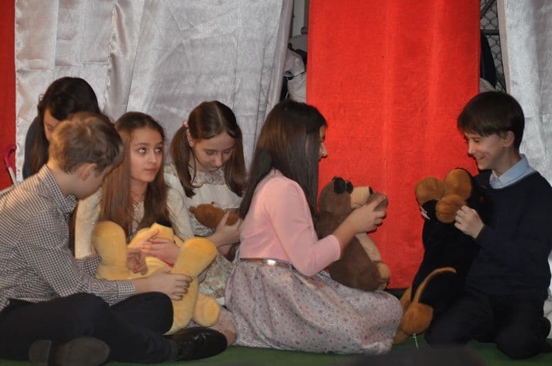 Flori pentru mama 2019_folclor_ (2)