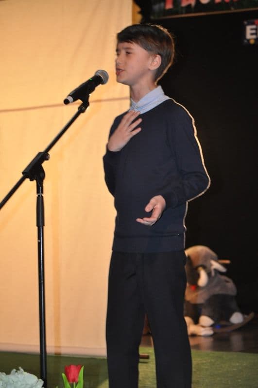 Flori pentru mama 2019_folclor_ (14)
