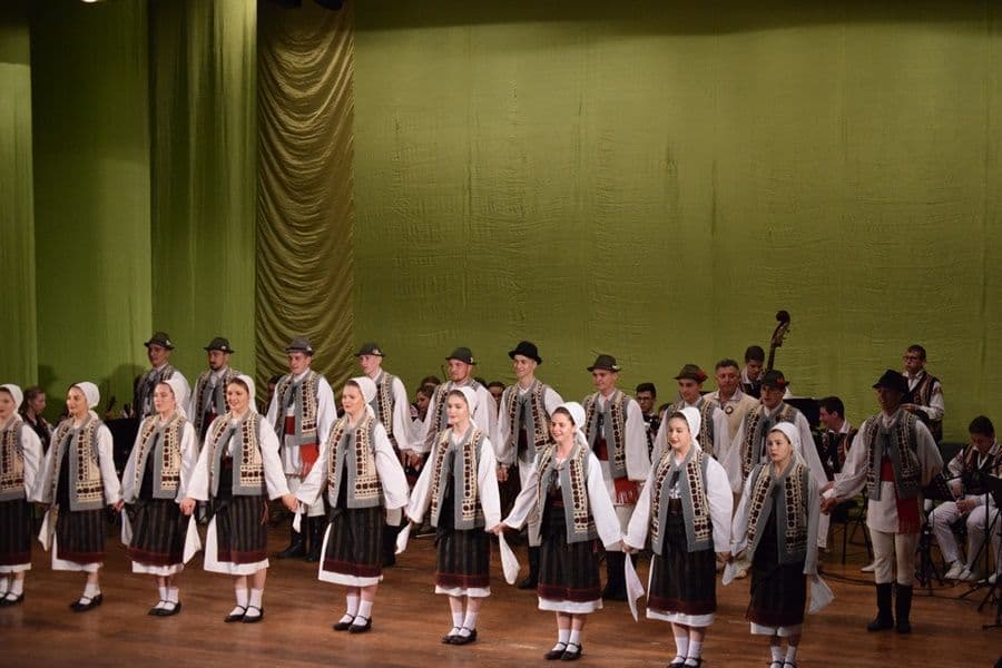 10 pentru romania 012