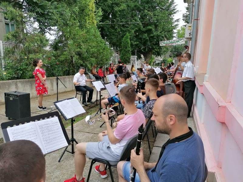 Repetitii Mugurelul  (2)