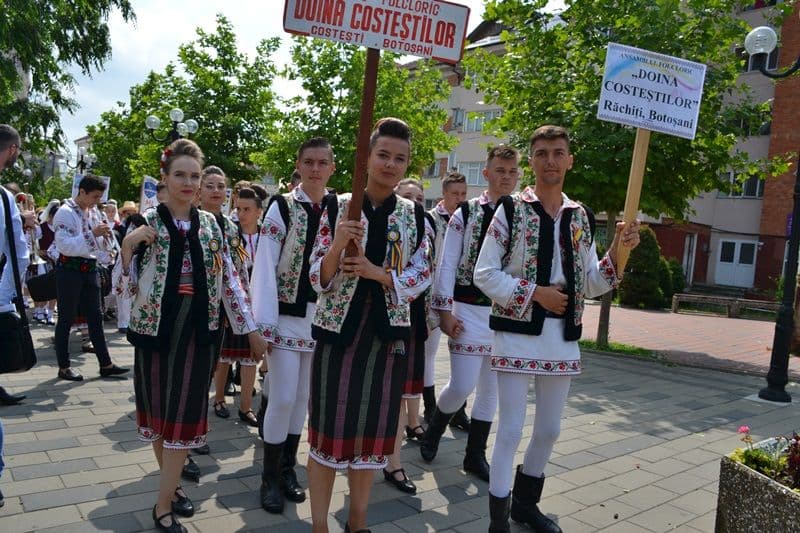 Parada Festivalul Mugurelul 2019_009