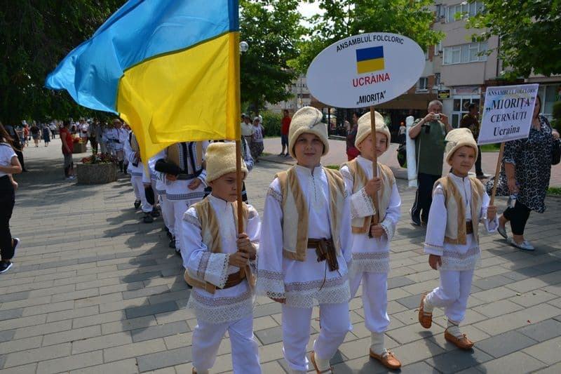 Parada Festivalul Mugurelul 2019_012