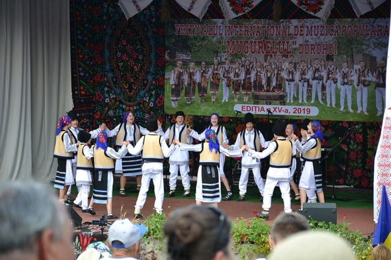 Ansambluri Festivalul Mugurelul 2019_012