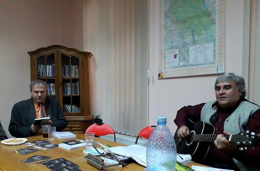 biblioteca 03