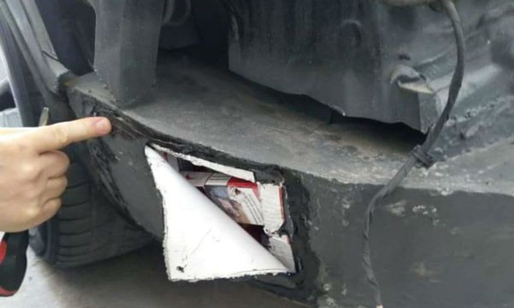 renault blindat cu tigari 03