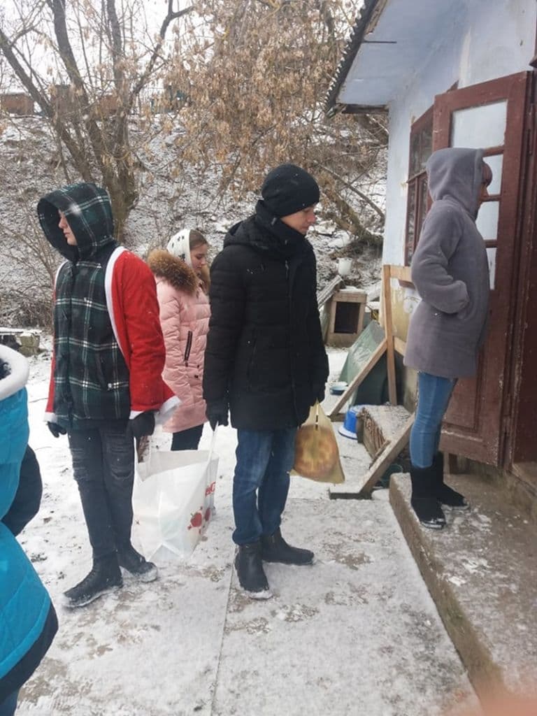 Omul care daruieste 15