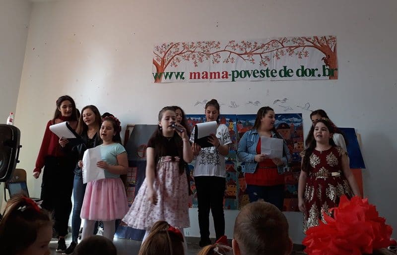 Activitate 8 martie Braesti 02
