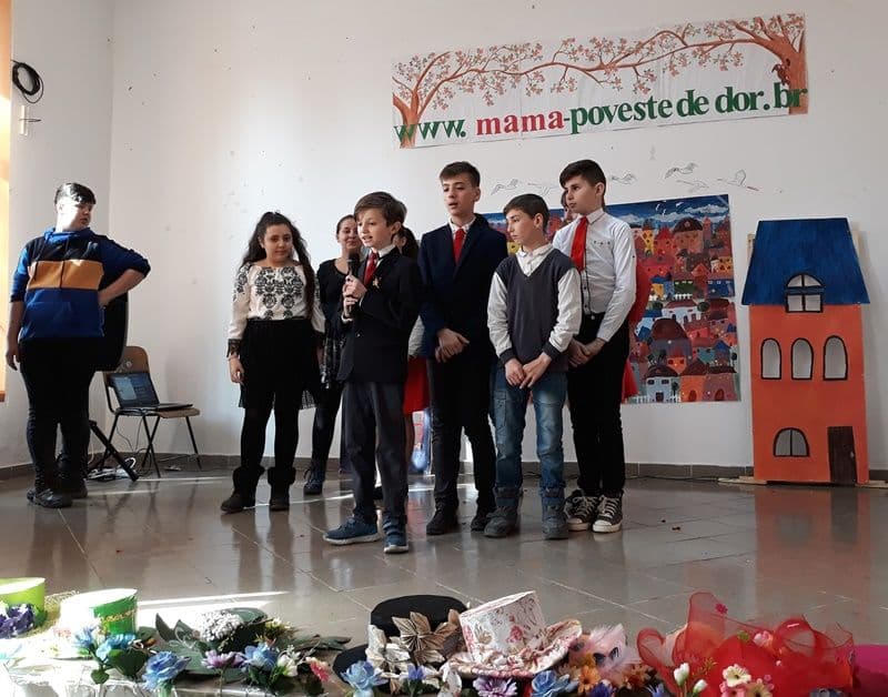 Activitate 8 martie Braesti 08
