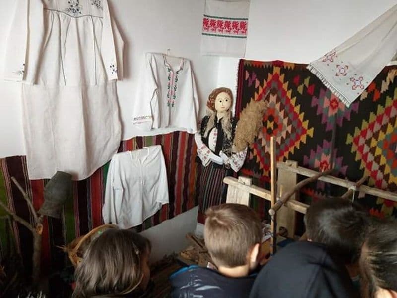 activitate biserica Smirdan 13