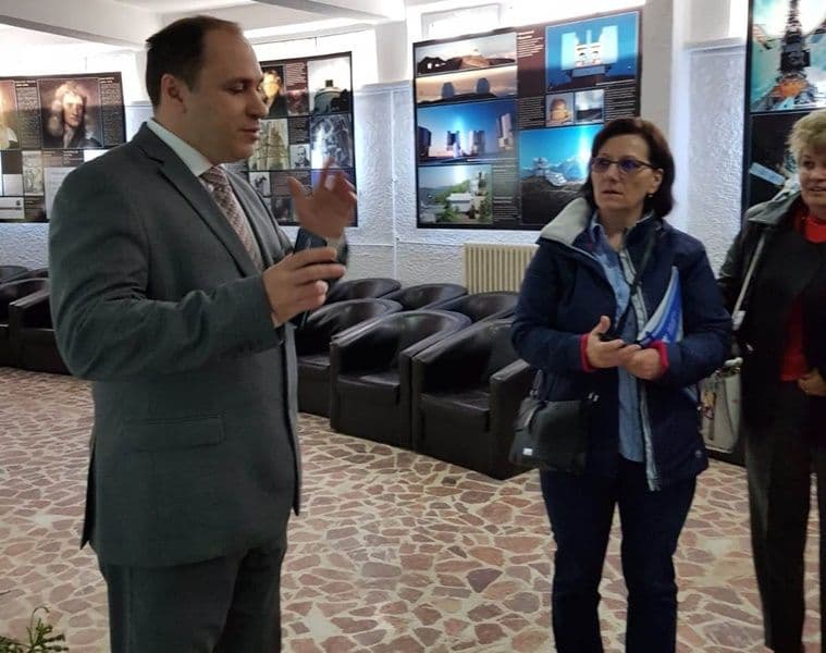 Cerc Pedagogic a Profesorilor de Chimie si Fizica 08