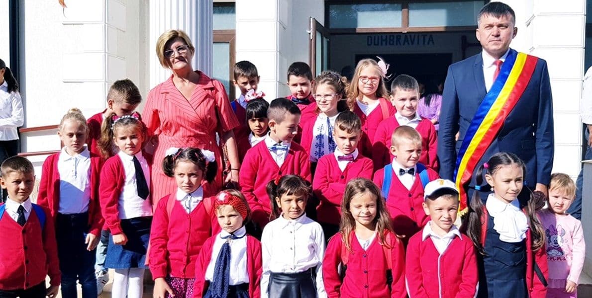 inceput de an scolar la Ibanesti 07