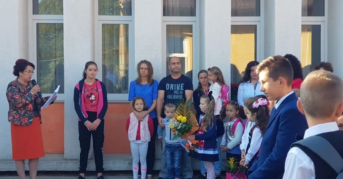 inceput de an scolar la Ibanesti 10