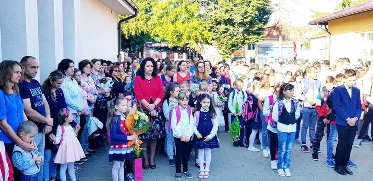 inceput de an scolar la Ibanesti 11