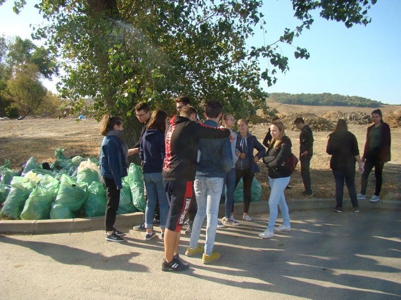 voluntari 04