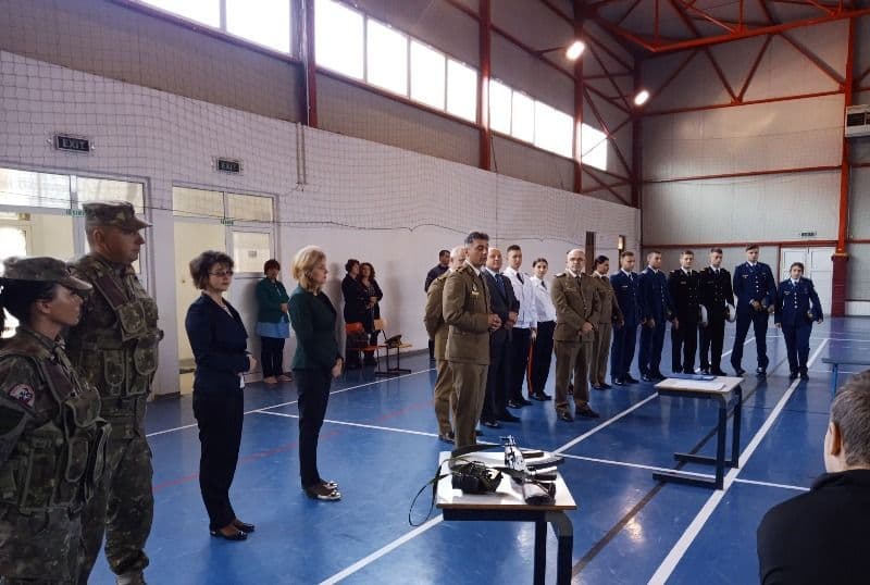 Militari (2)