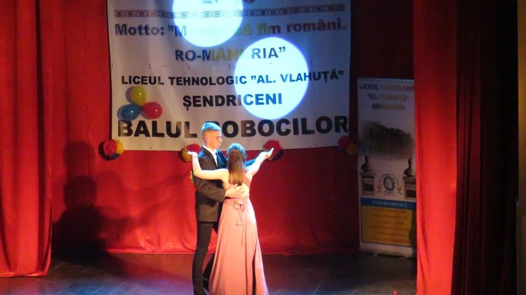 balul bobocilor sendriceni 09