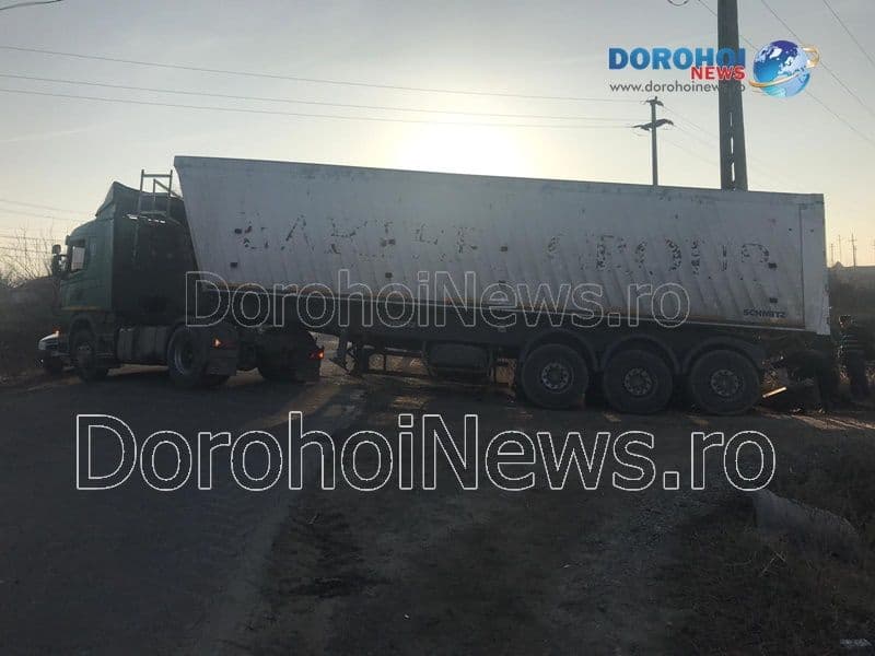 Camion impotmolit la Dorohoi_03