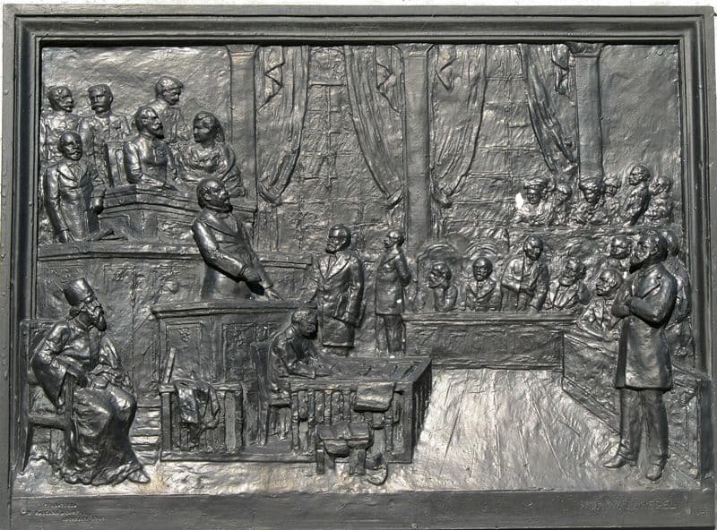 basorelief -statuia Kogalniceanu (cuvantare Kog.in divan ad-hoc)