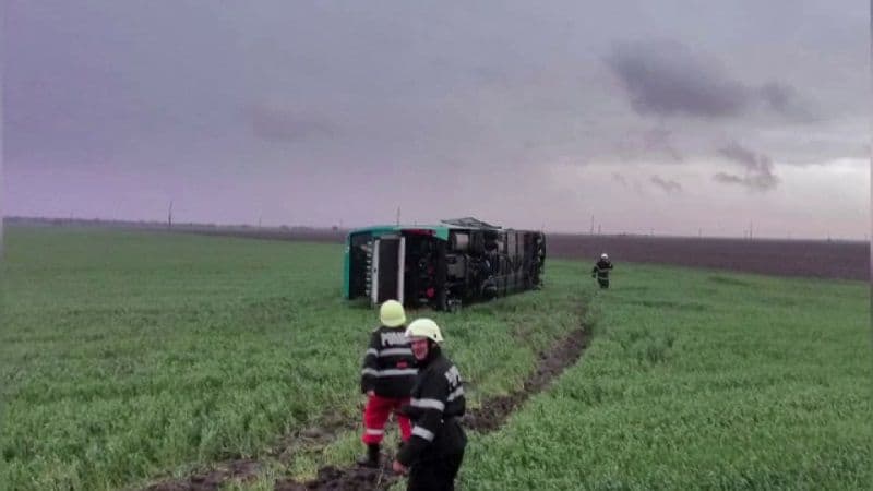autobuz rasturnat