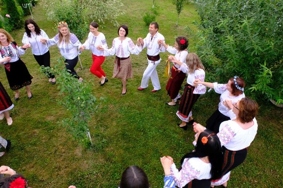 sezatorile iei 16