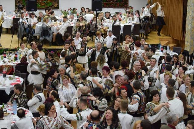 Primăria comunei Lozna vă invită la „Balul gospodarilor”