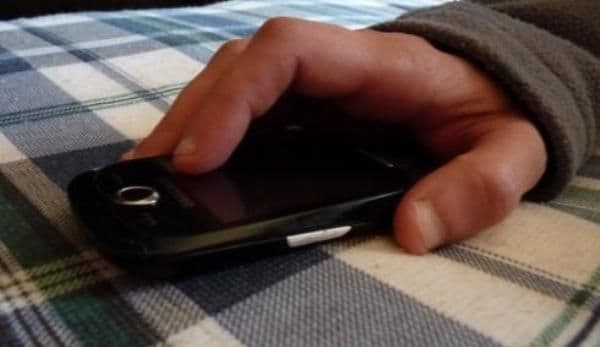 Doi minori de 11 ani au plecat să facă sport și au rămas fără telefoane mobile