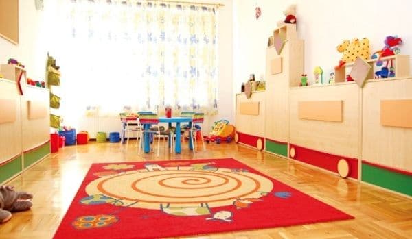 În Municipiul Dorohoi continuă investițiile în învățământ prin construirea și dotarea a două noi grădinițe