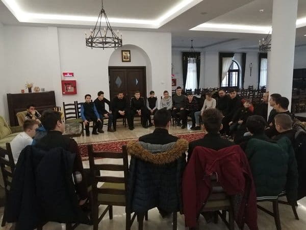 Sesiune de evaluare a Programului de Mentorat, finalizată cu rezultate foarte bune, la Seminarul Teologic Dorohoi - FOTO