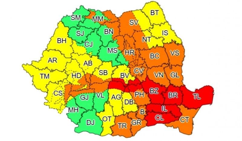 Alertă ANM de cod roşu de viscol şi ninsoare în nouă judeţe