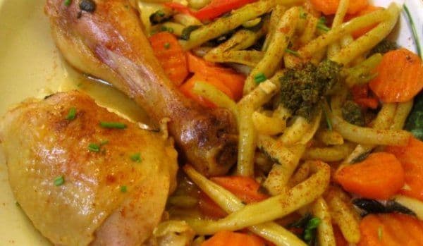 Friptură de pui cu păstăi picante