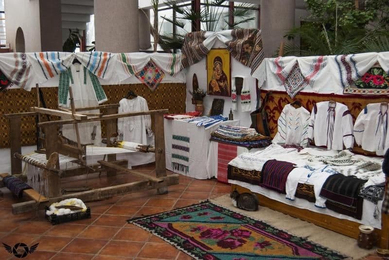 Suflet, Dor și Vise cu păpuși - Expoziție de obiecte tradiționale la Dorohoi
